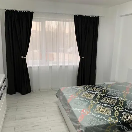 Apartament Lux * Κραϊόβα